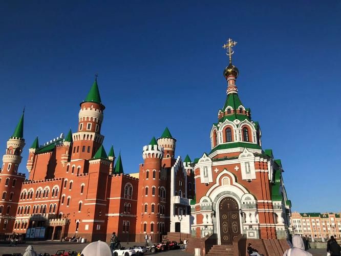 Автобус| В гости к Чудо‑Коням: сказка марийской столицы